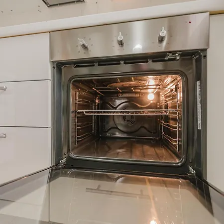 Viky Flat - 15 Min From & Free Parking Apartamento