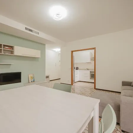 Apartamento Viky Flat - 15 Min From & Free Parking Venecia